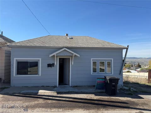 Photo of 420 Virginia St, Butte, MT 59701 (MLS # 411153)