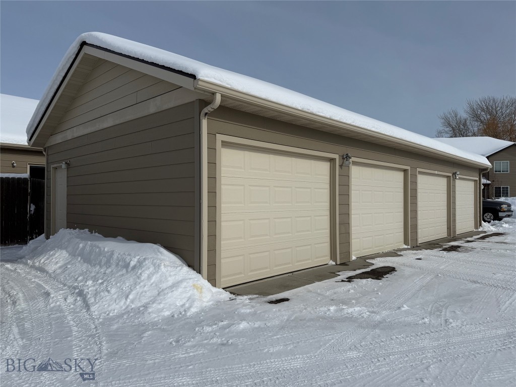 Bozeman, Montana 59718, United States, 2 Bedrooms Bedrooms, ,2 BathroomsBathrooms,Residential,Contingent,77549