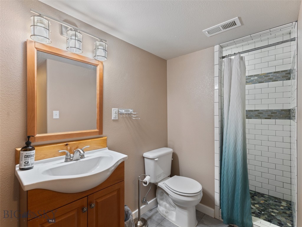 Belgrade, Montana 59714, United States, 3 Bedrooms Bedrooms, ,3 BathroomsBathrooms,Residential,Contingent,42331