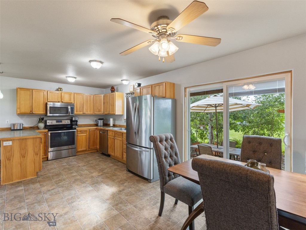 Belgrade, Montana 59714, United States, 3 Bedrooms Bedrooms, ,3 BathroomsBathrooms,Residential,Contingent,42331