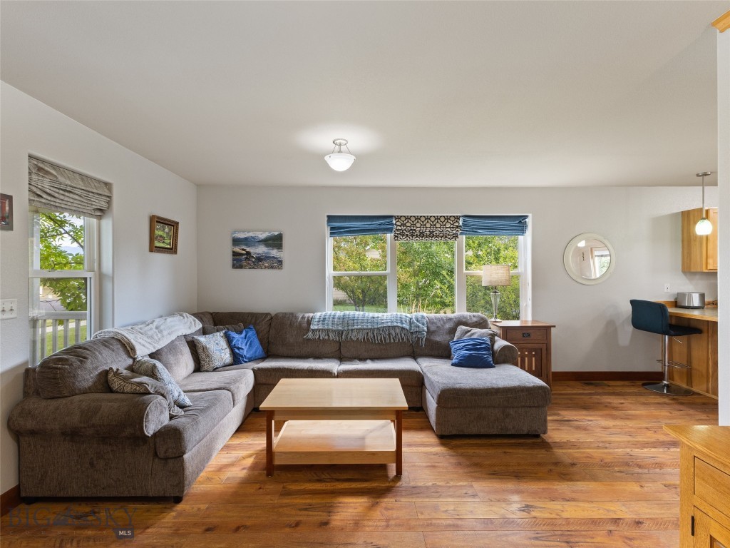 Belgrade, Montana 59714, United States, 3 Bedrooms Bedrooms, ,3 BathroomsBathrooms,Residential,Contingent,42331