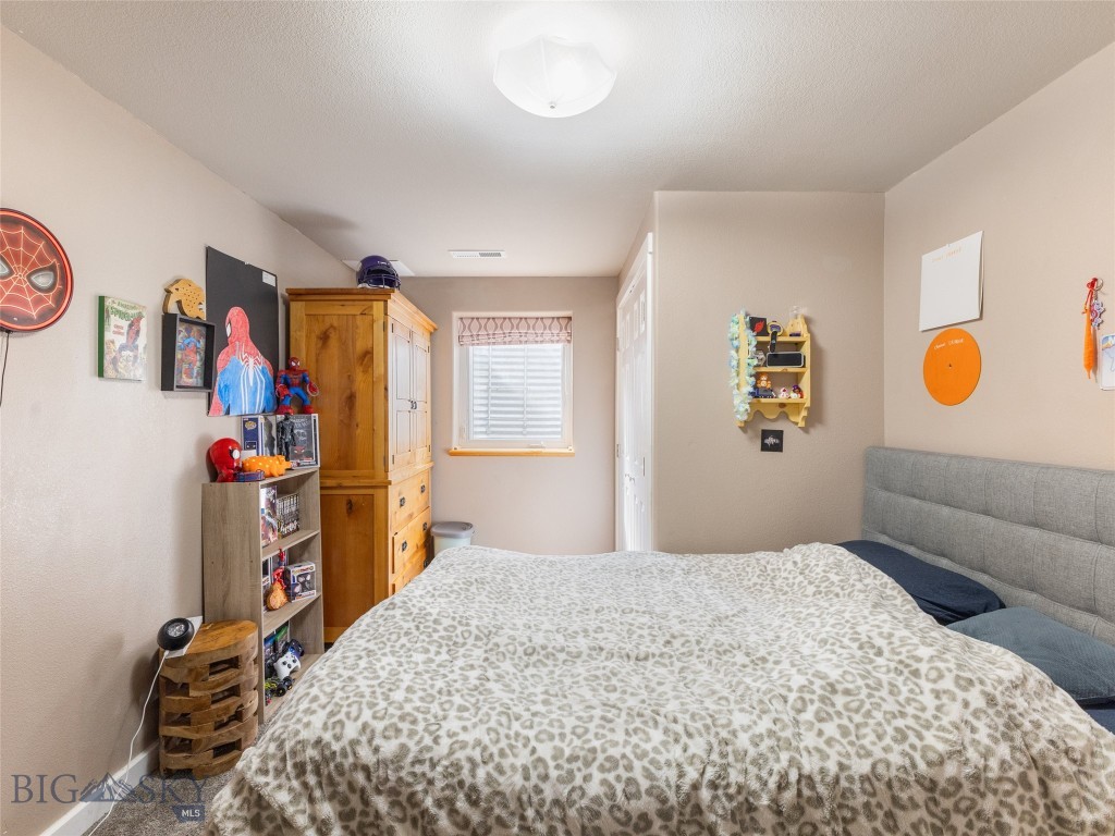 Belgrade, Montana 59714, United States, 3 Bedrooms Bedrooms, ,3 BathroomsBathrooms,Residential,Contingent,42331