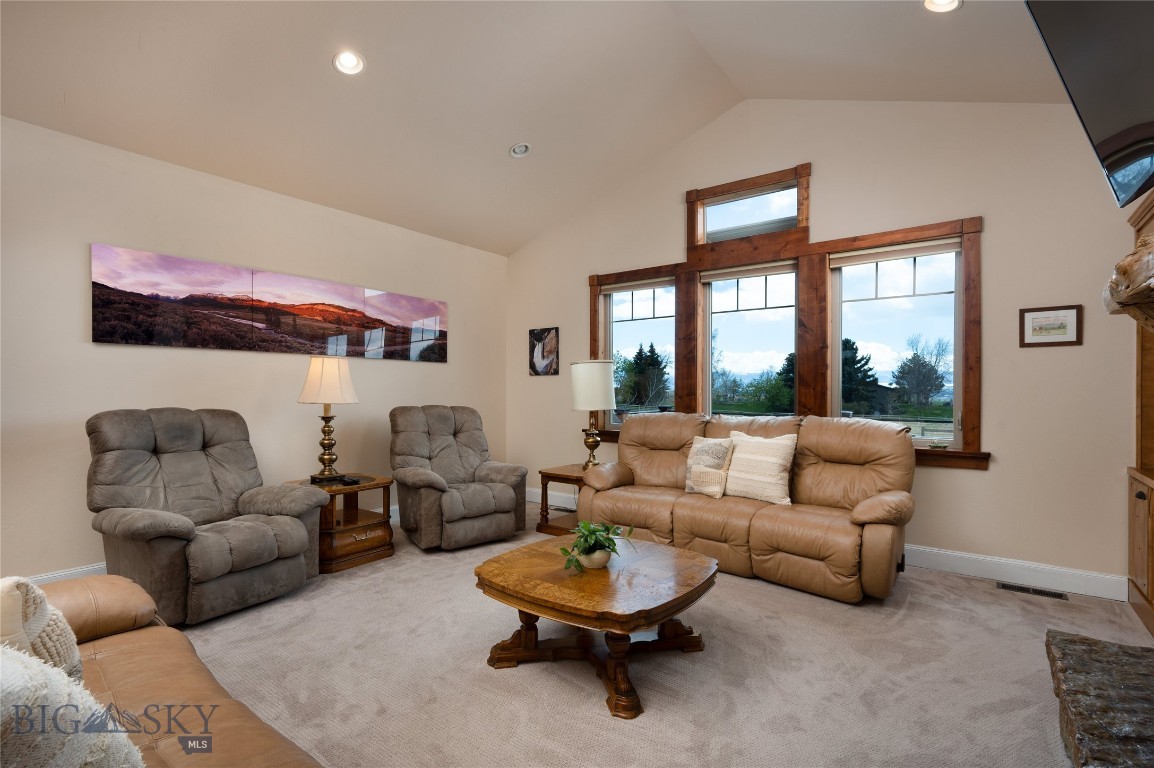 Summer Ridge - Residential