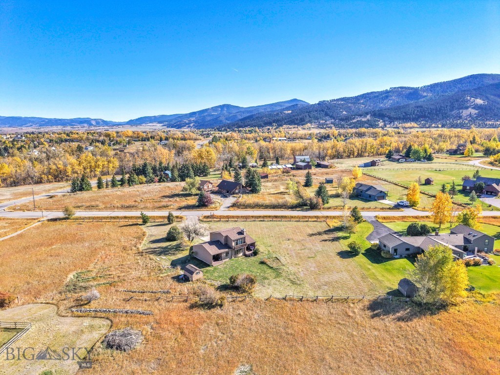 Hyalite Foothills - Residential