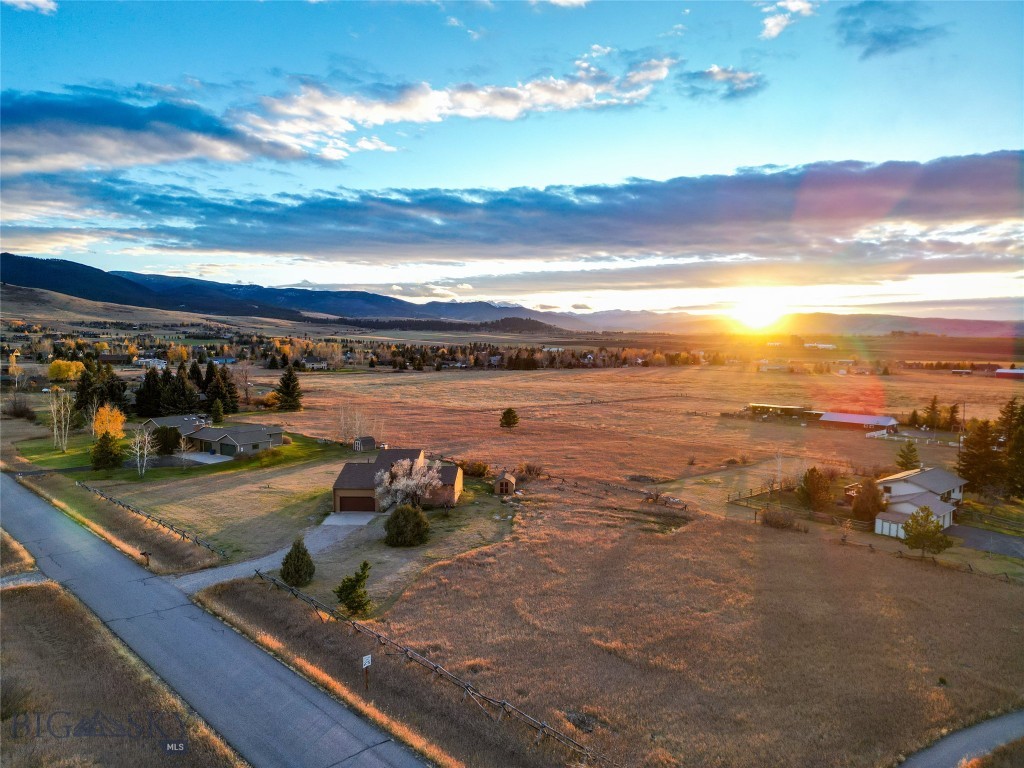 Hyalite Foothills - Residential