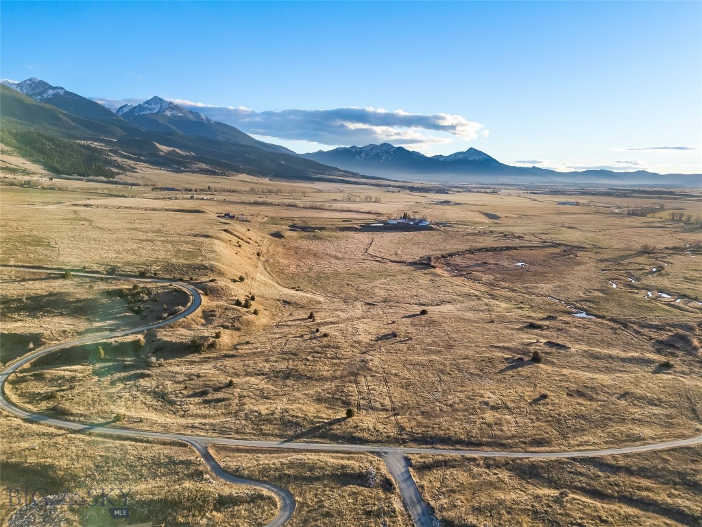 Valley View Acres - Land