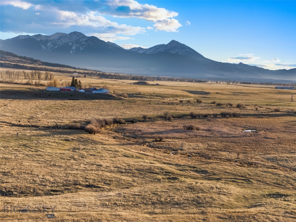 Valley View Acres - Land