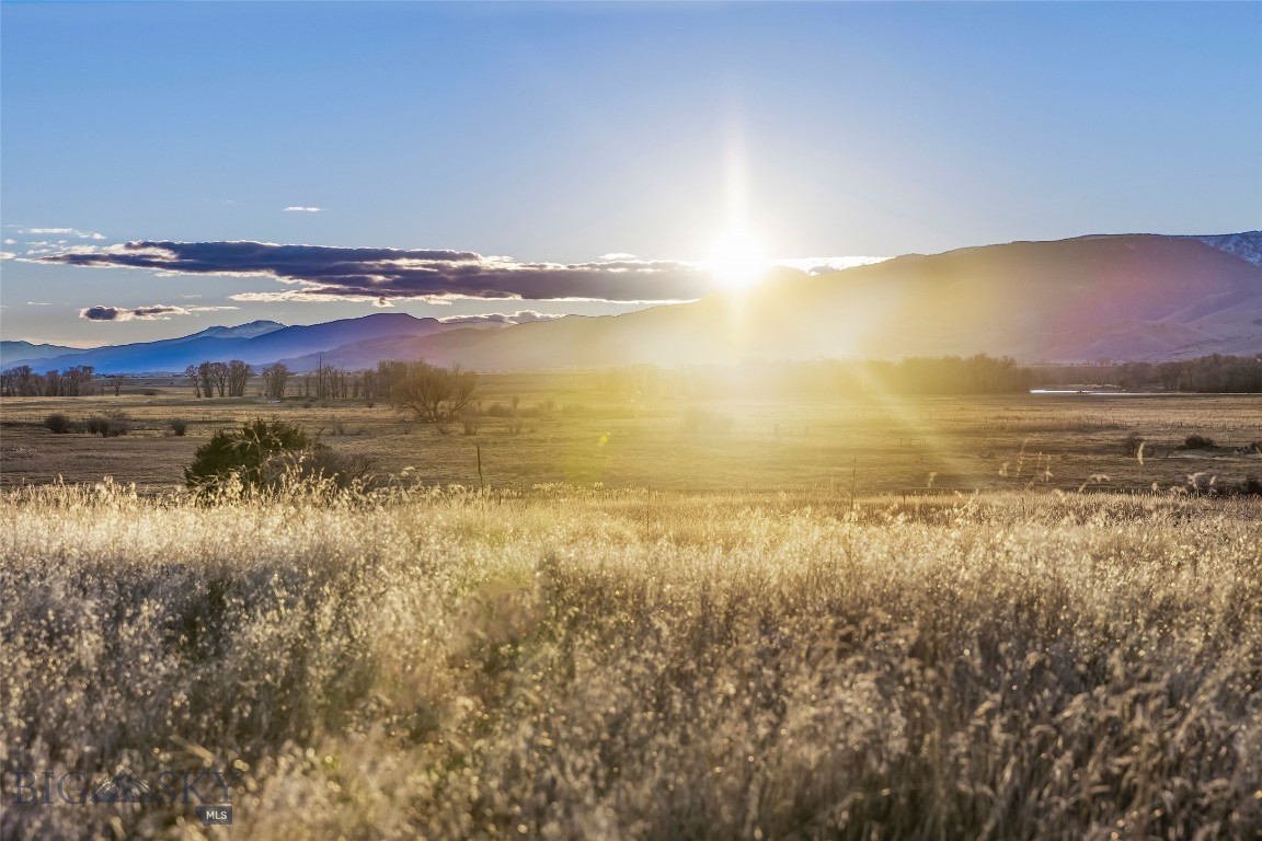 Valley View Acres - Land