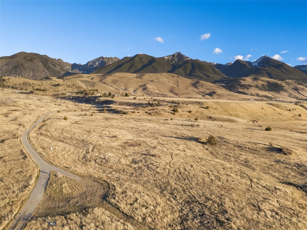 Valley View Acres - Land