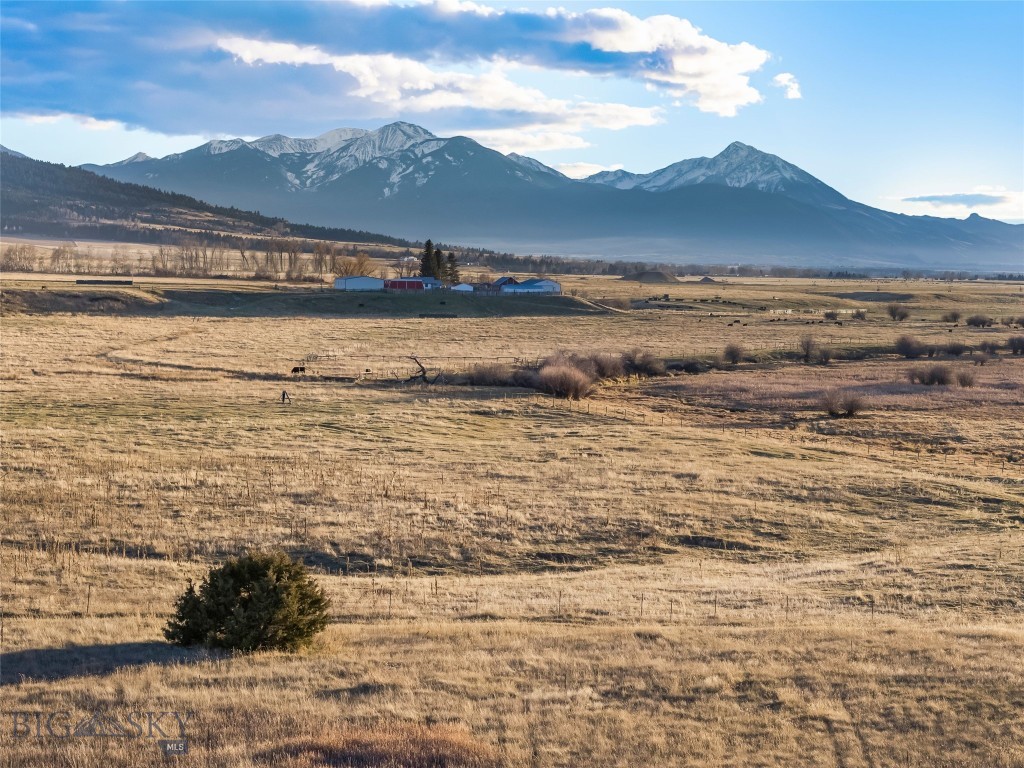 Valley View Acres - Land