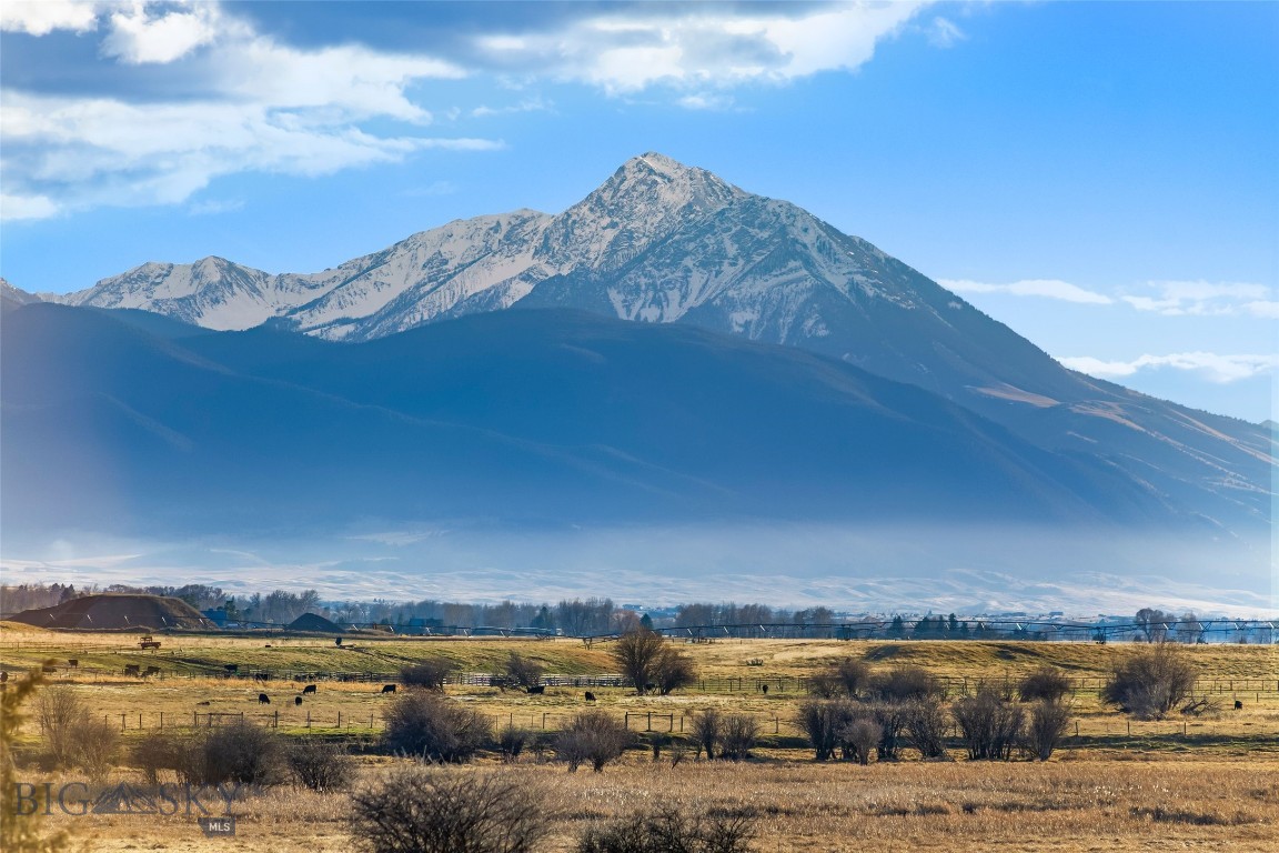 Valley View Acres - Land