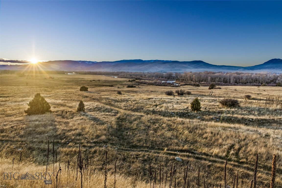 Valley View Acres - Land
