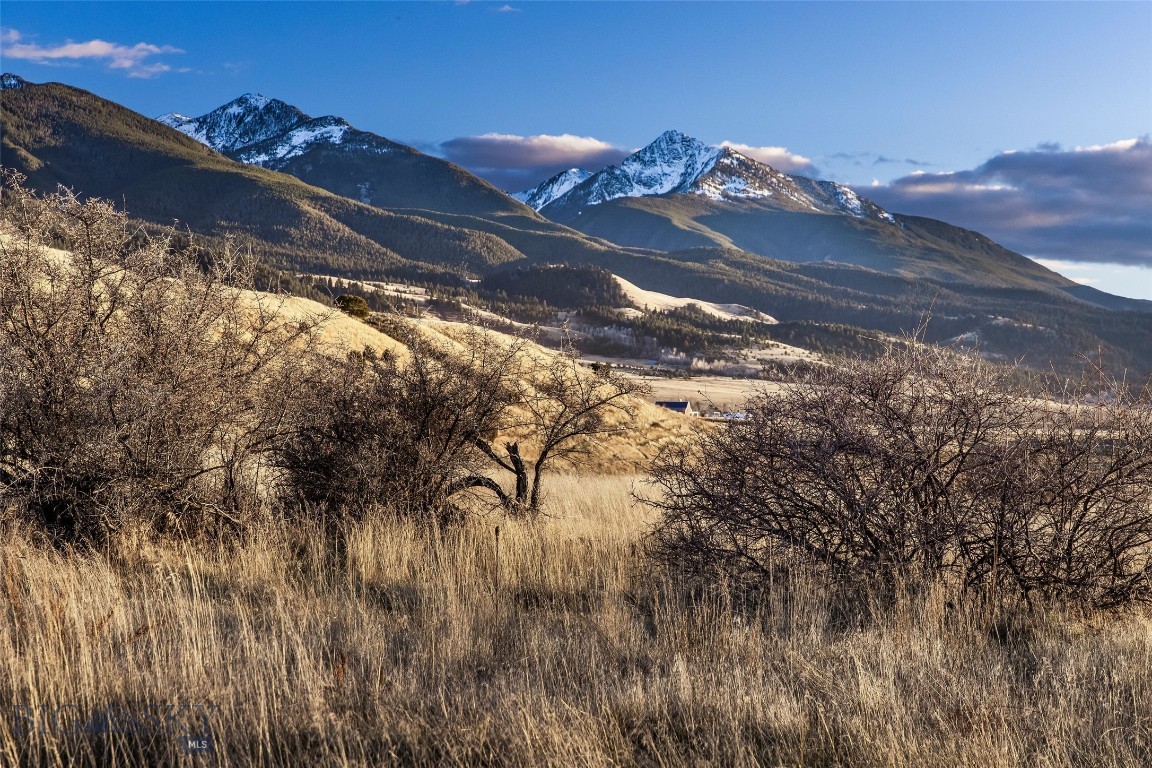 Valley View Acres - Land