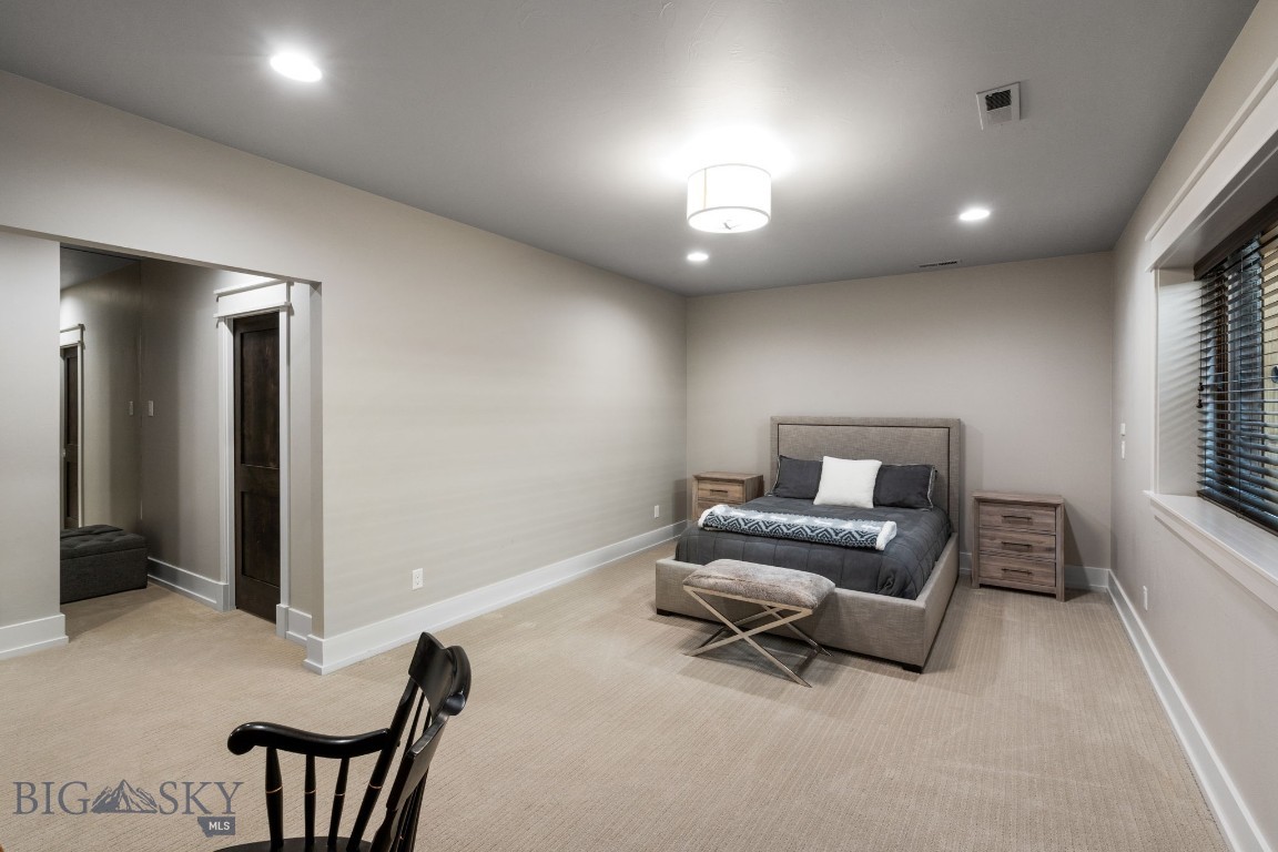 Bozeman, Montana 59715, United States, 5 Bedrooms Bedrooms, ,4 BathroomsBathrooms,Residential,Contingent,53038