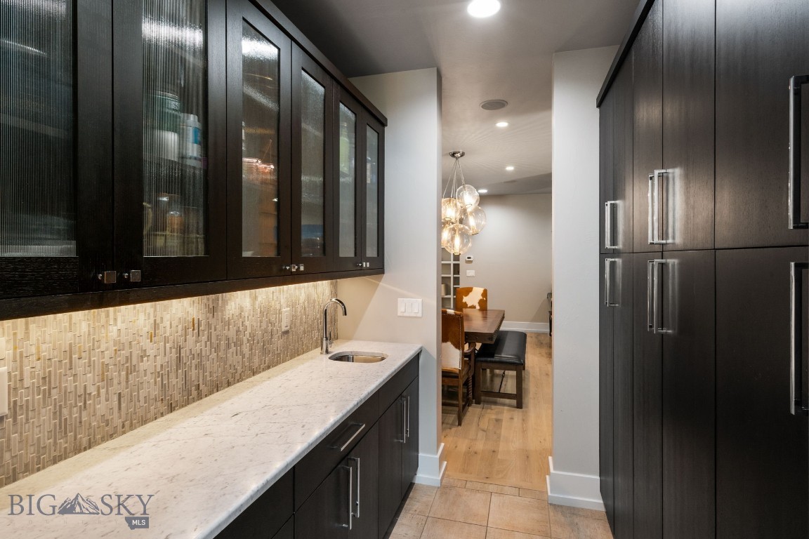 Bozeman, Montana 59715, United States, 5 Bedrooms Bedrooms, ,4 BathroomsBathrooms,Residential,Contingent,53038