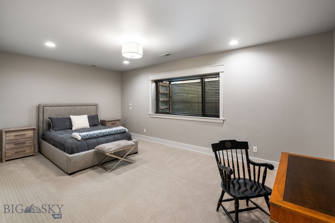 Bozeman, Montana 59715, United States, 5 Bedrooms Bedrooms, ,4 BathroomsBathrooms,Residential,Contingent,53038