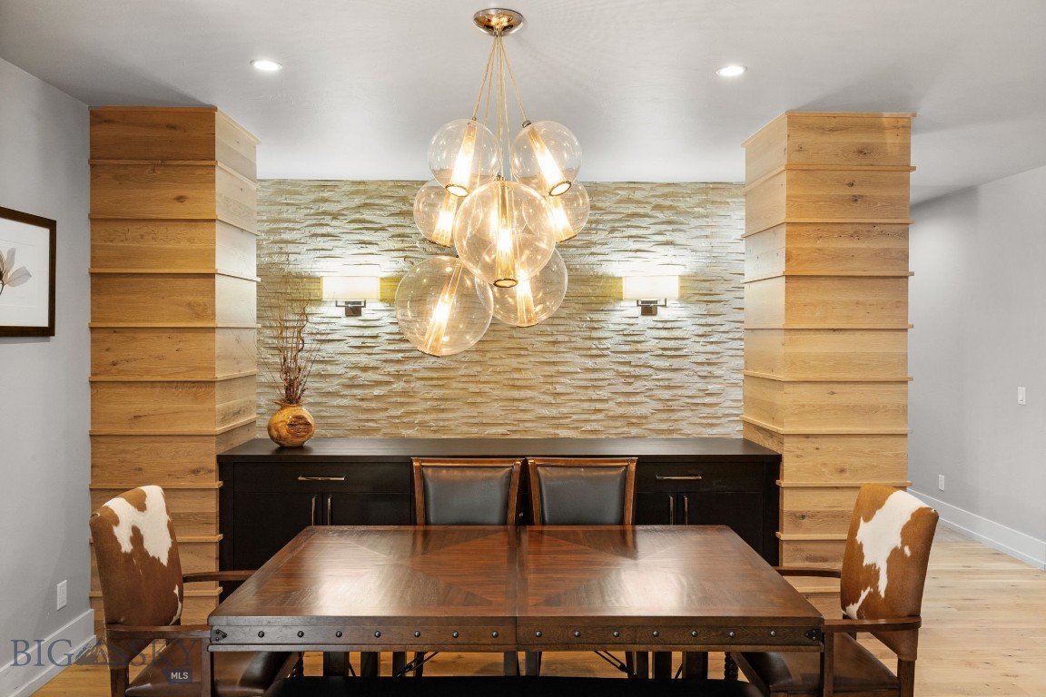 Bozeman, Montana 59715, United States, 5 Bedrooms Bedrooms, ,4 BathroomsBathrooms,Residential,Contingent,53038