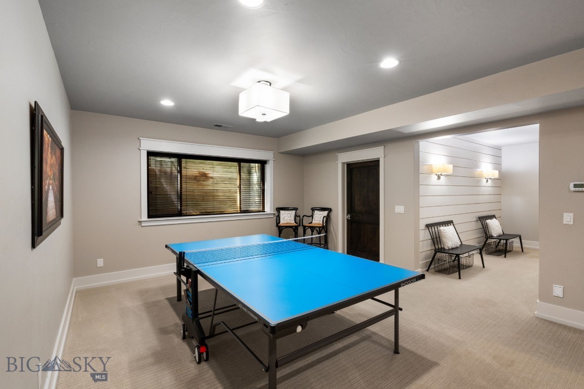 Bozeman, Montana 59715, United States, 5 Bedrooms Bedrooms, ,4 BathroomsBathrooms,Residential,Contingent,53038