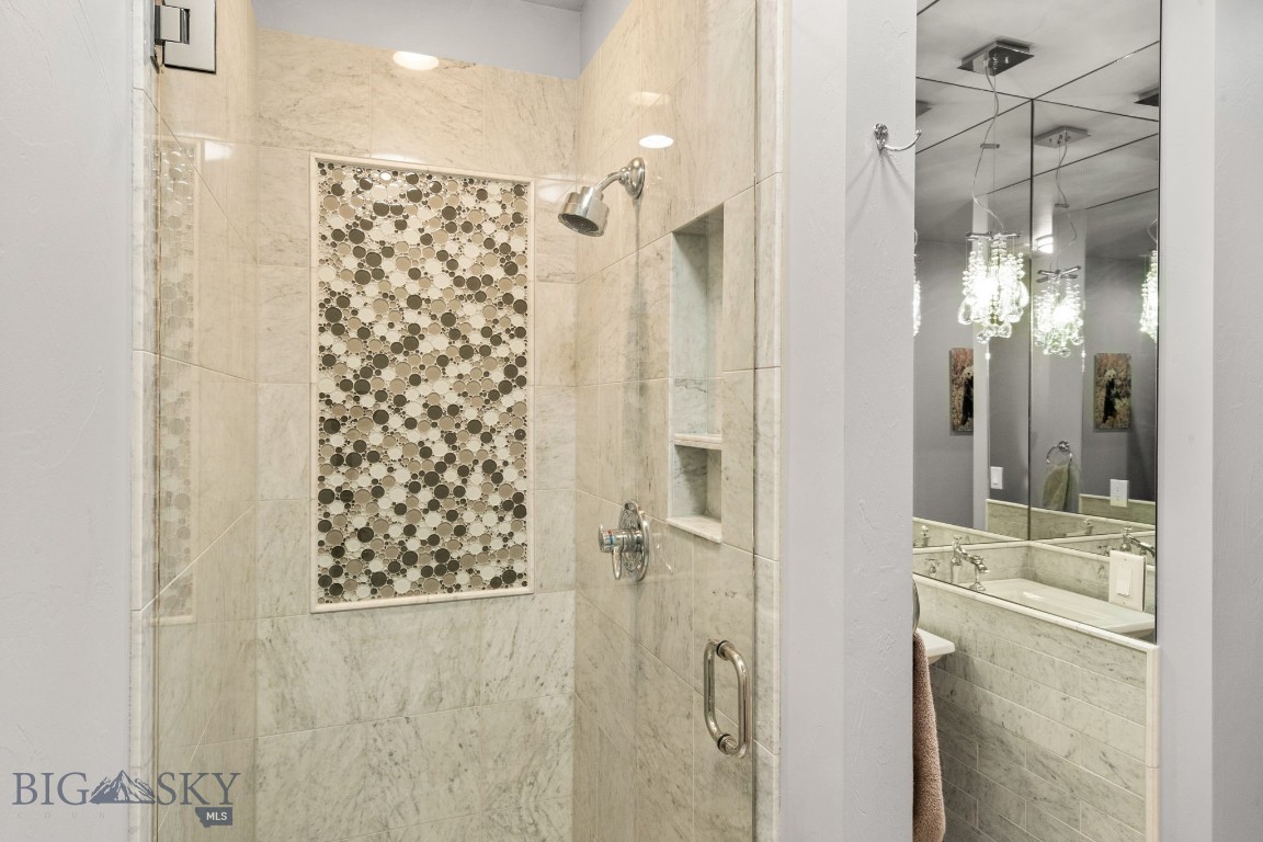 Bozeman, Montana 59715, United States, 5 Bedrooms Bedrooms, ,4 BathroomsBathrooms,Residential,Contingent,53038