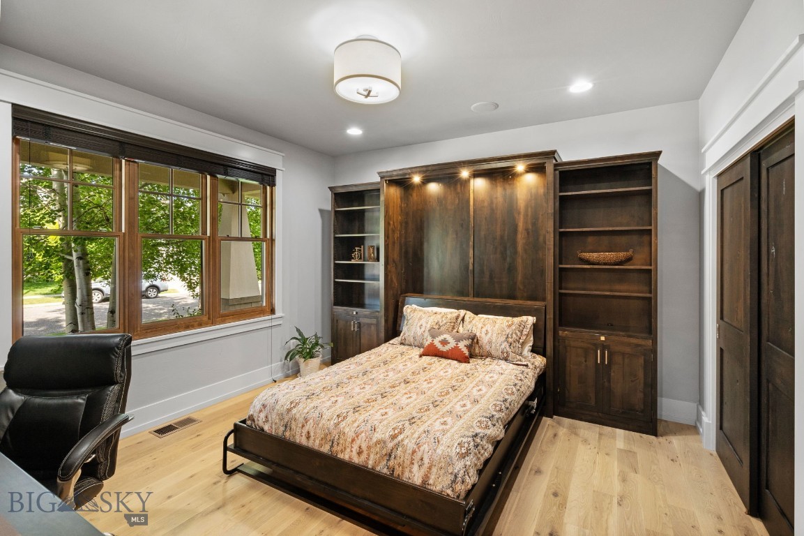 Bozeman, Montana 59715, United States, 5 Bedrooms Bedrooms, ,4 BathroomsBathrooms,Residential,Contingent,53038