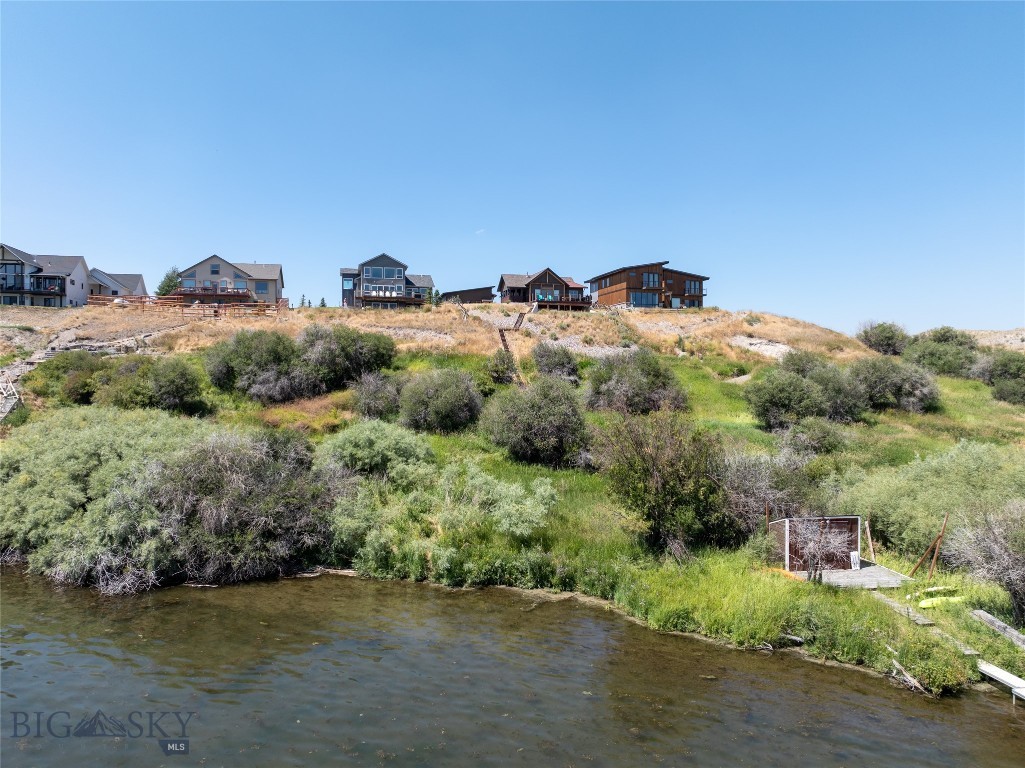 Lake View - Residential