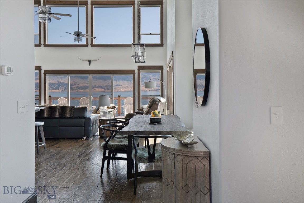 Lake View - Residential