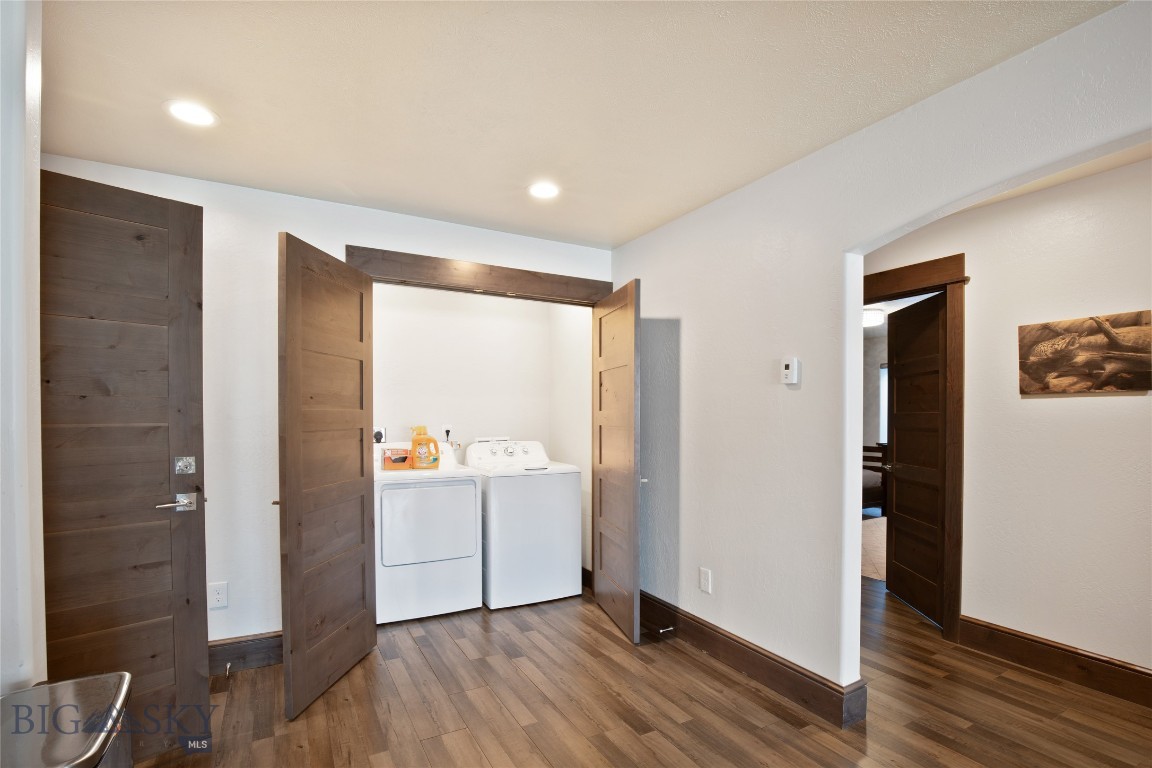 Lake View - Residential