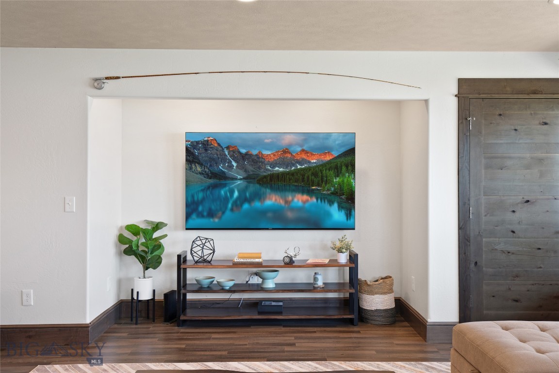 Lake View - Residential