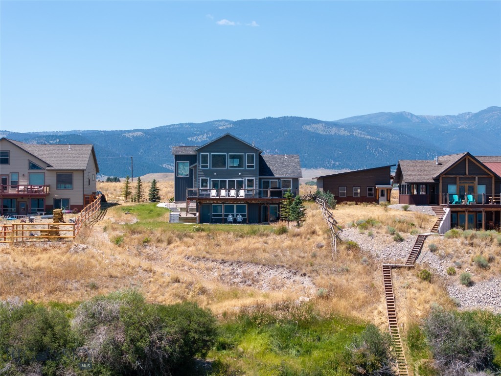 Lake View - Residential