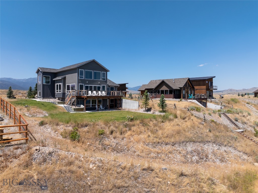 Lake View - Residential