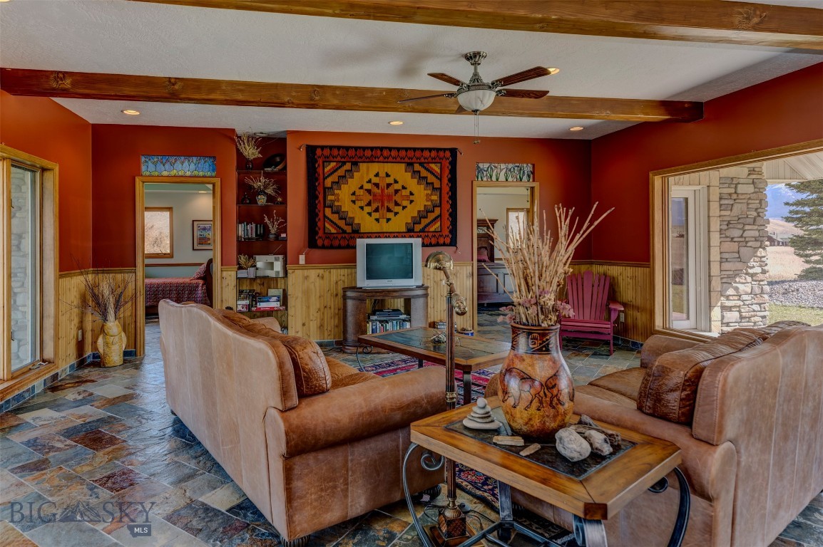 Blue Ribbon Manors - Residential