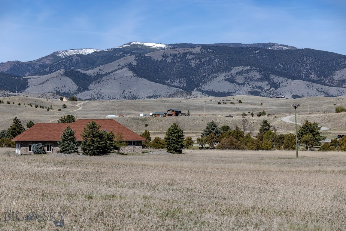 Blue Ribbon Manors - Residential