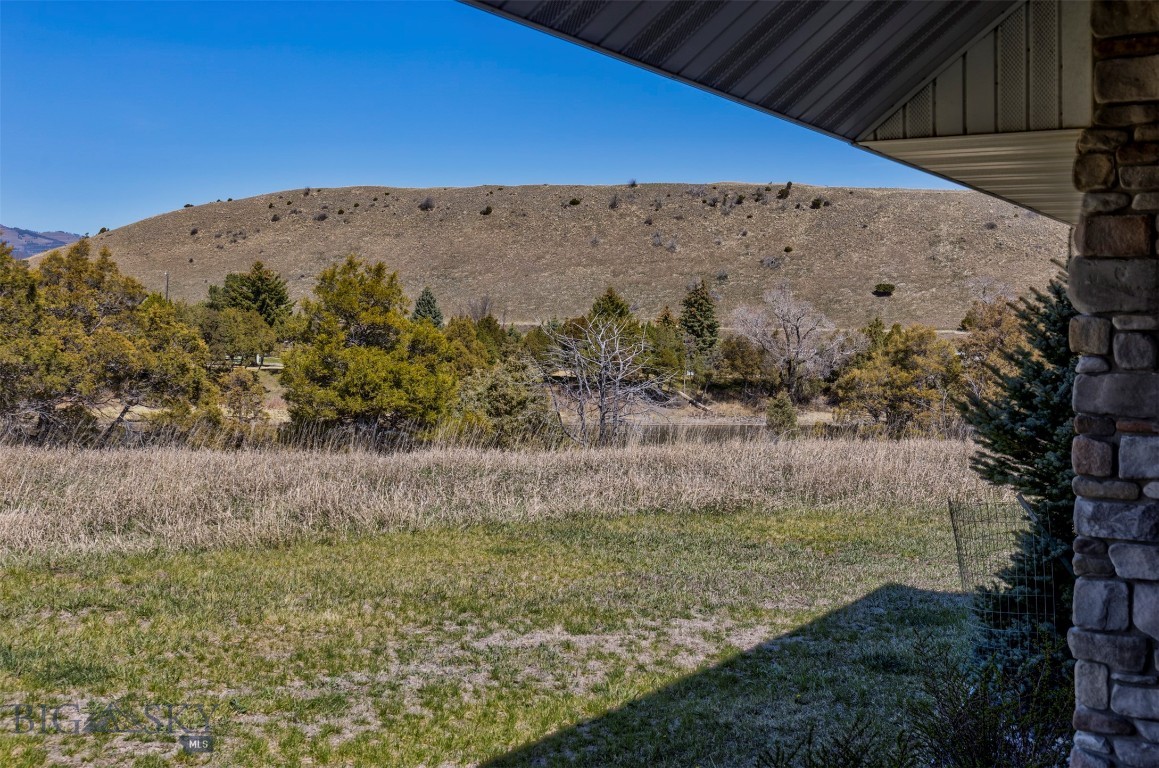 Blue Ribbon Manors - Residential