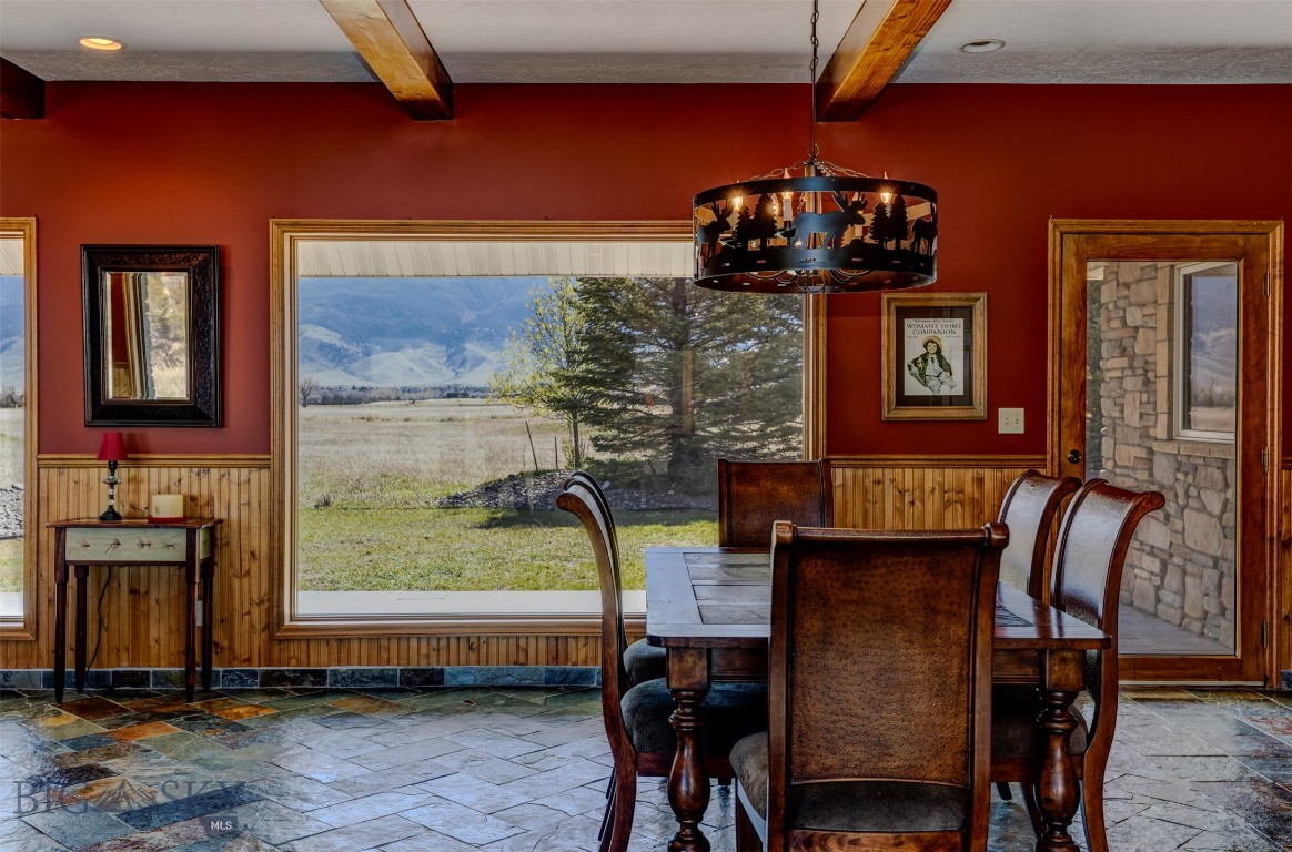 Blue Ribbon Manors - Residential