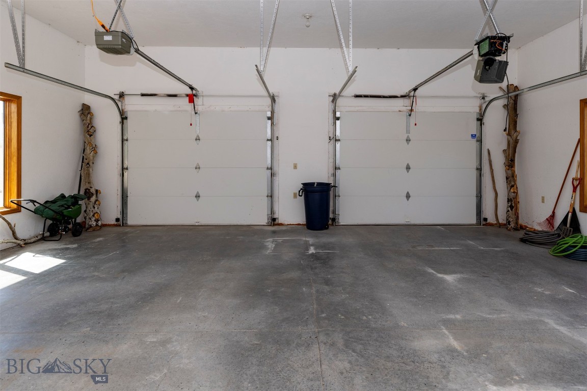 Blue Ribbon Manors - Residential