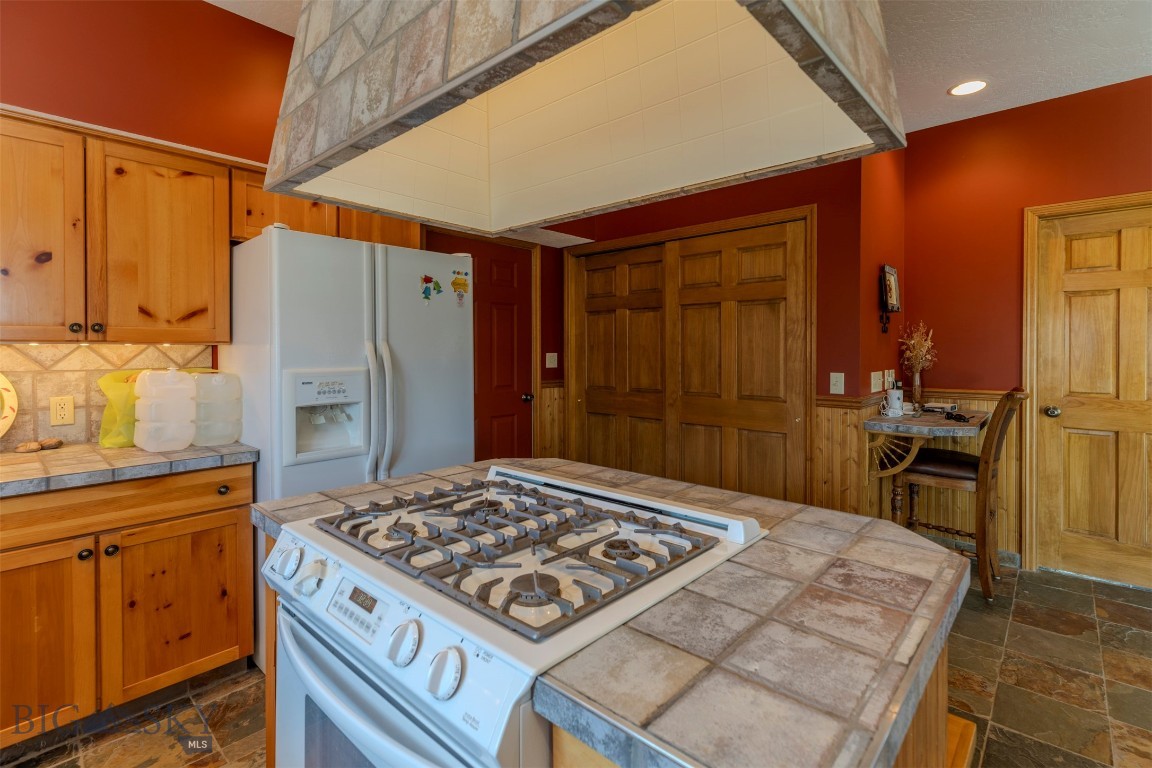 Blue Ribbon Manors - Residential