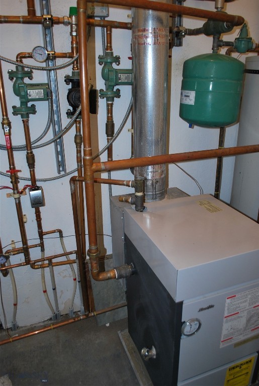 Blue Ribbon Manors - Residential