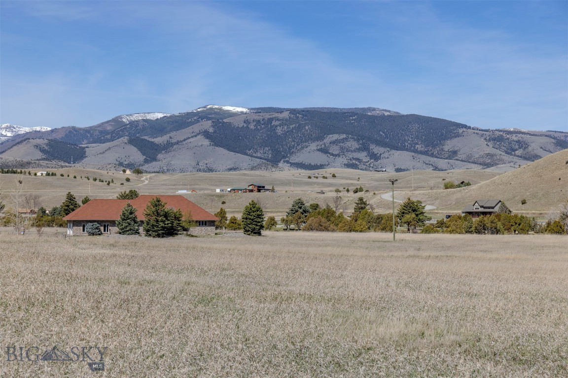 Blue Ribbon Manors - Residential