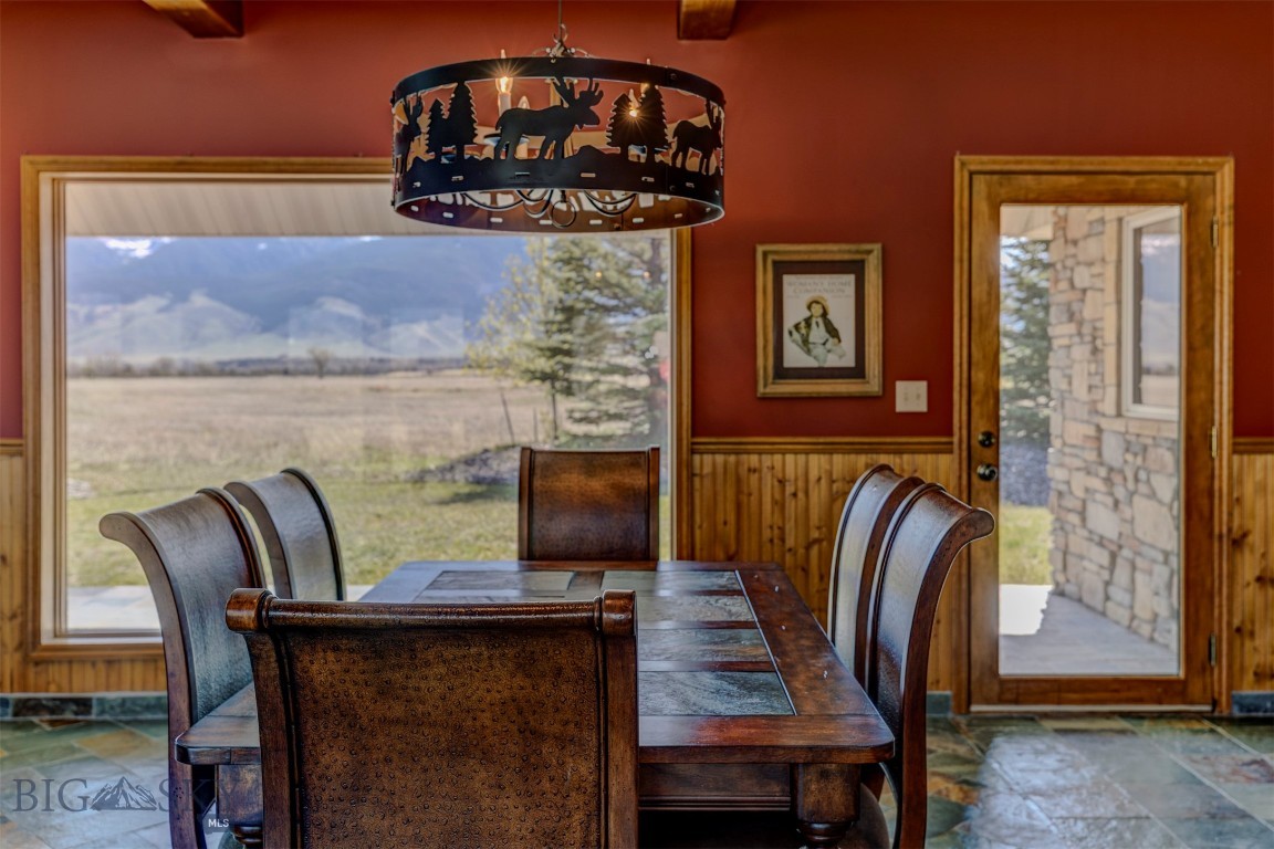 Blue Ribbon Manors - Residential