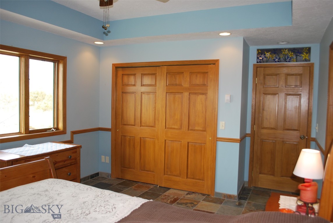 Blue Ribbon Manors - Residential