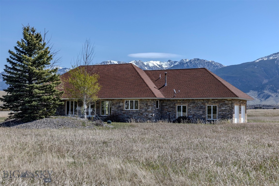 Blue Ribbon Manors - Residential