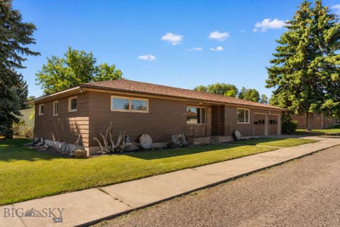Photo of 410 S Wyoming Street, Dillon, MT 59725 (MLS # 412408)