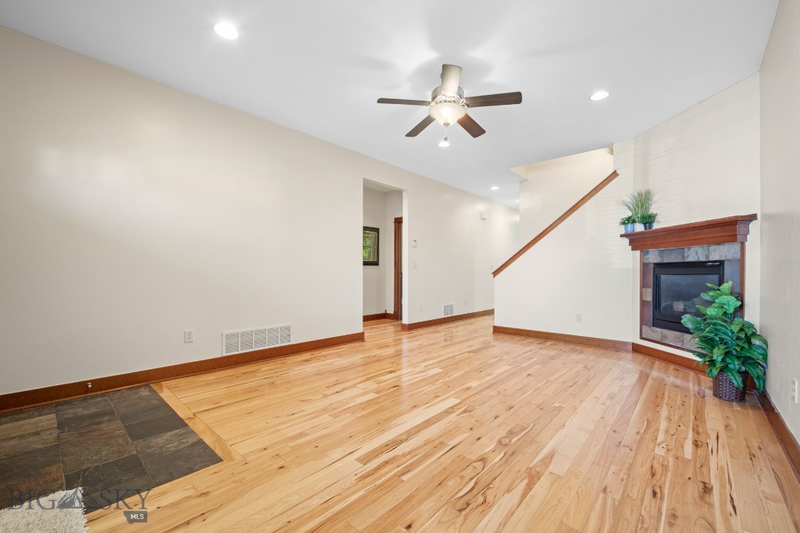 1168 Saxon Way A