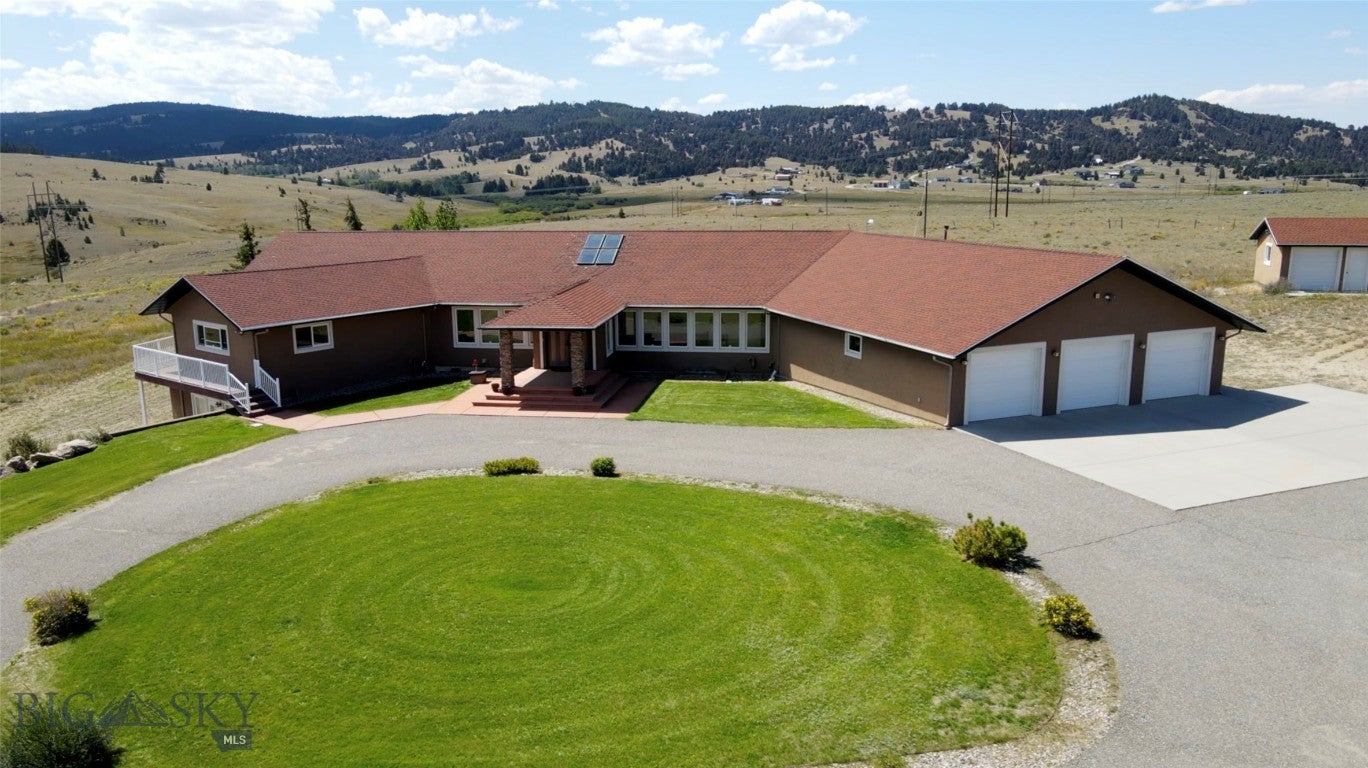 1424 Beef Trail Road