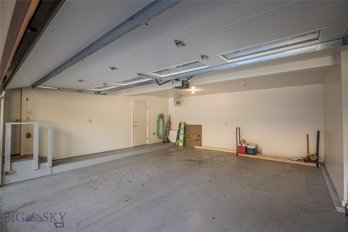 Crail Creek Club Condos - Residential