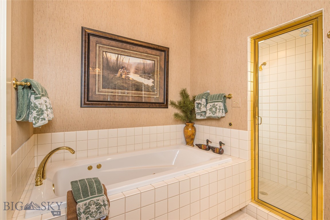 Crail Creek Club Condos - Residential