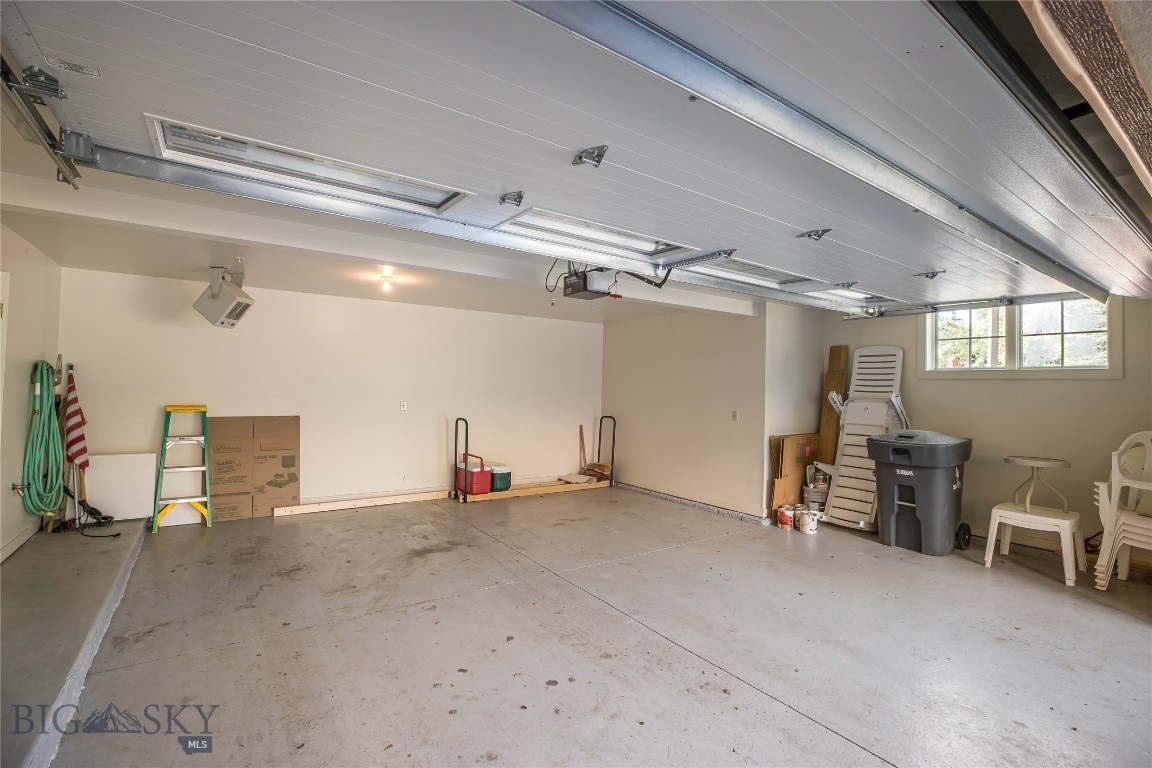Crail Creek Club Condos - Residential