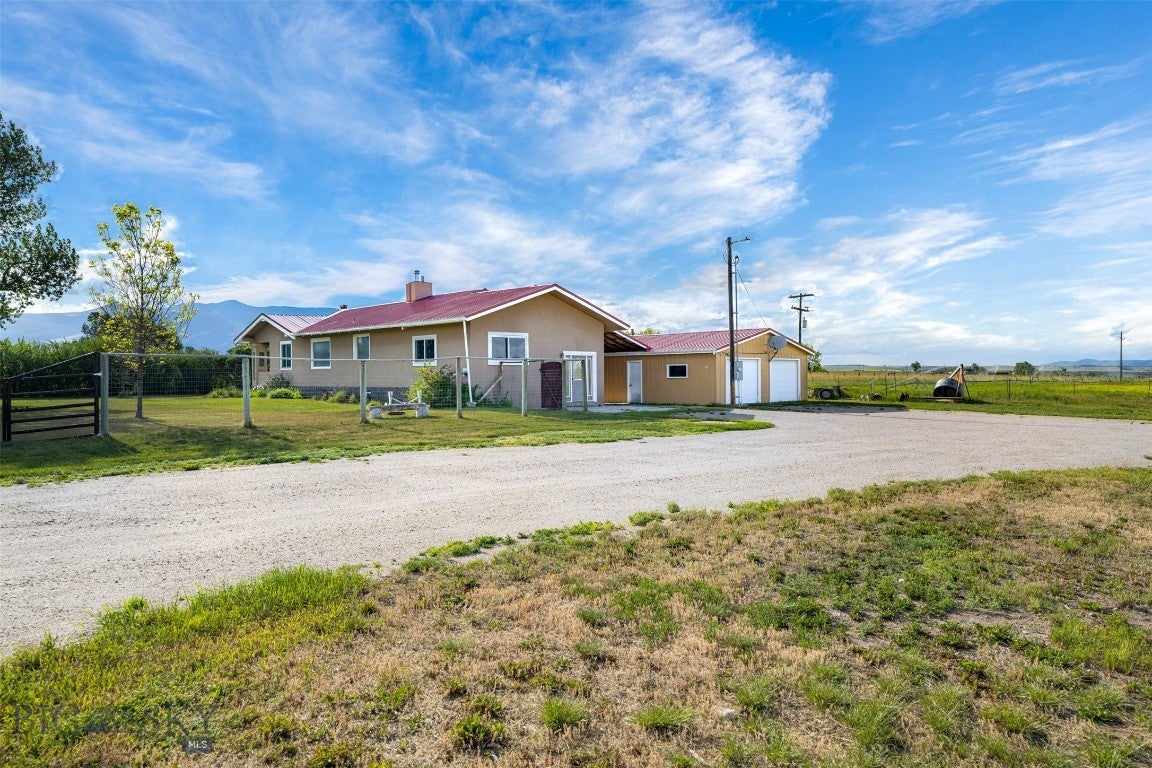 47 Tristan River Lane
