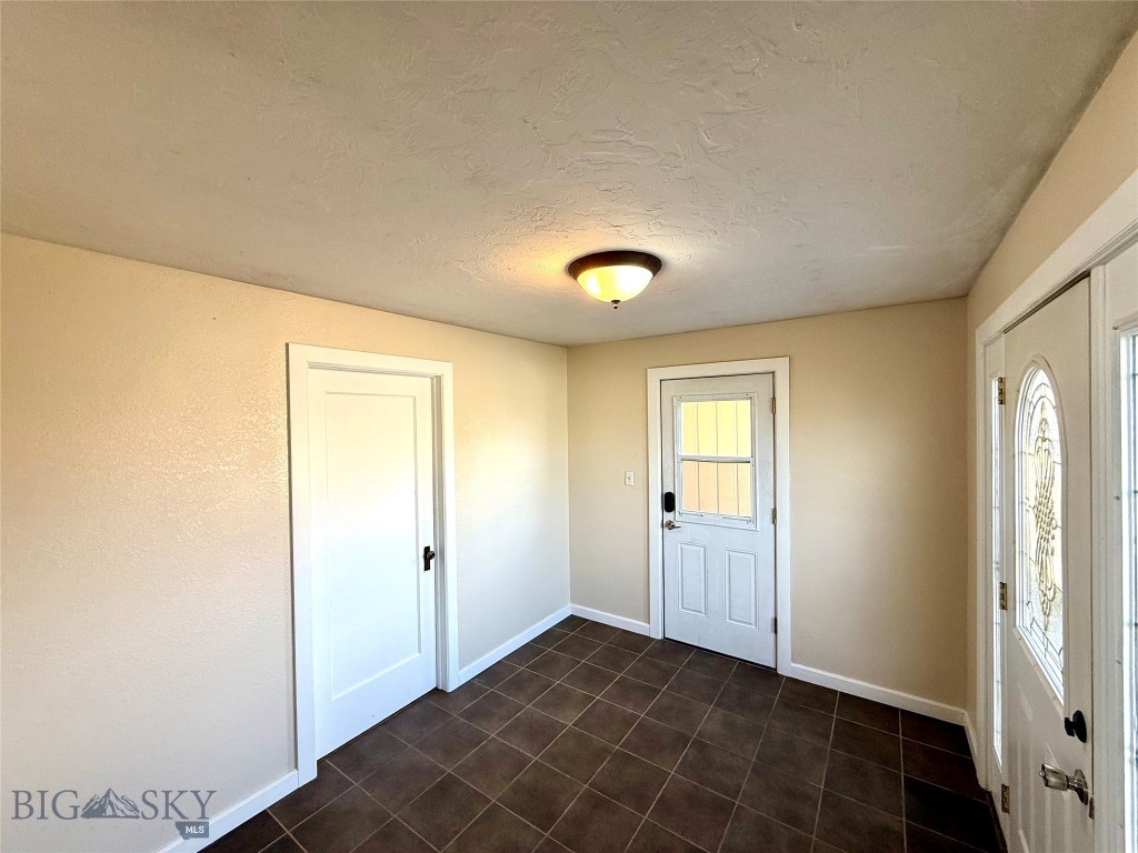 47 Tristan River Lane