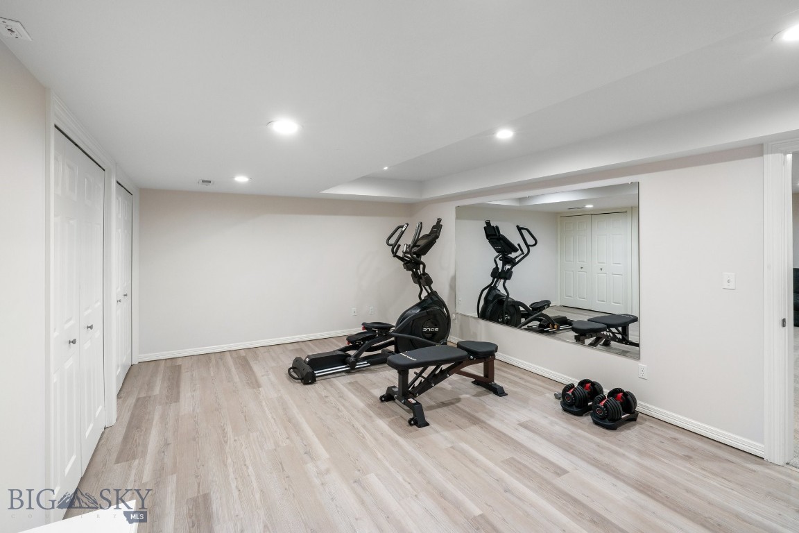 Bozeman, Montana 59715, United States, 6 Bedrooms Bedrooms, ,3 BathroomsBathrooms,Residential,Contingent,39767